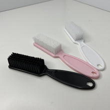 Load image into Gallery viewer, Stiff Bristle Cleaning Brush 2 pc - Multi Color
