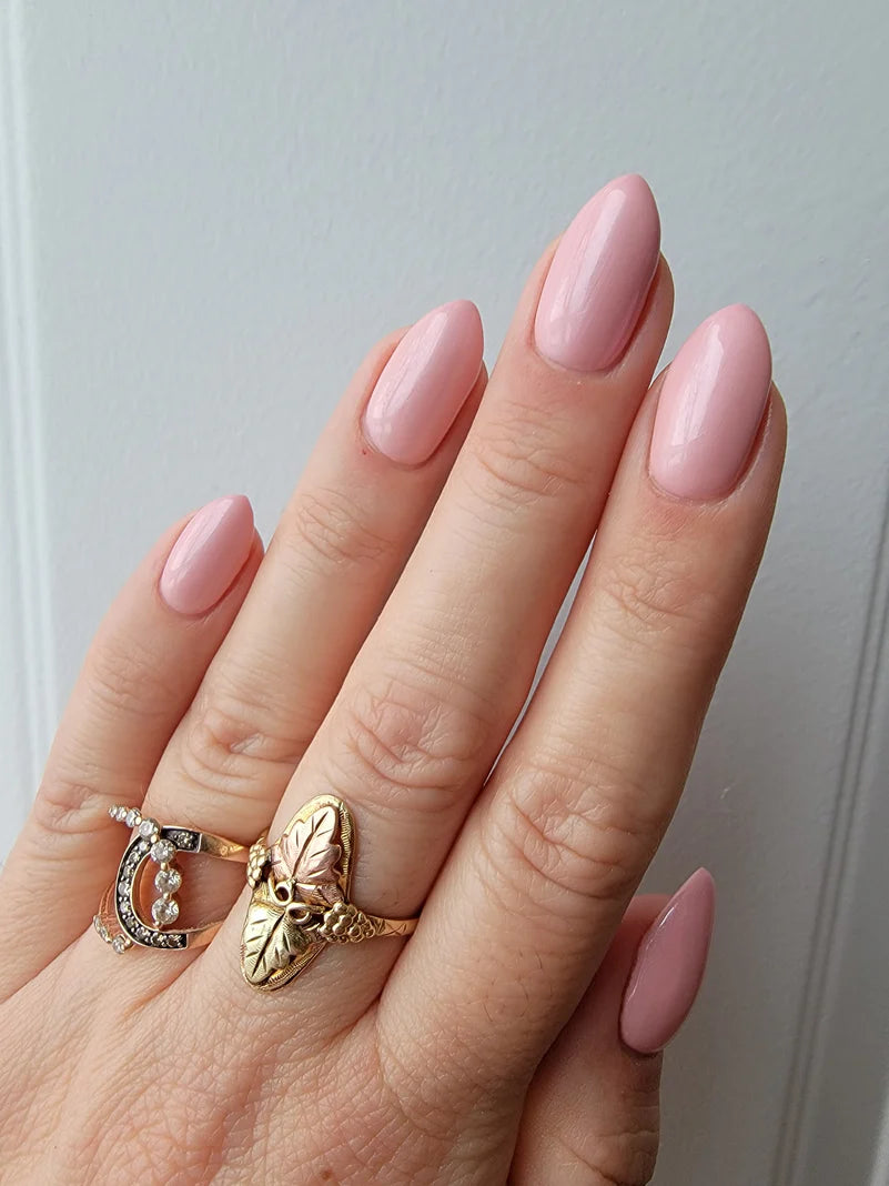 P+ Couch Couture Gel Polish