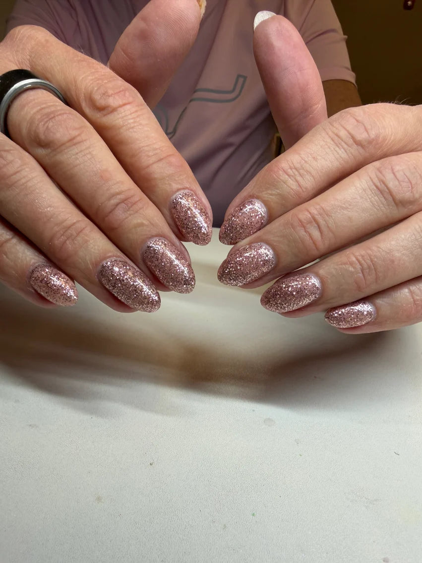P+ Here For the Lights Gel Polish