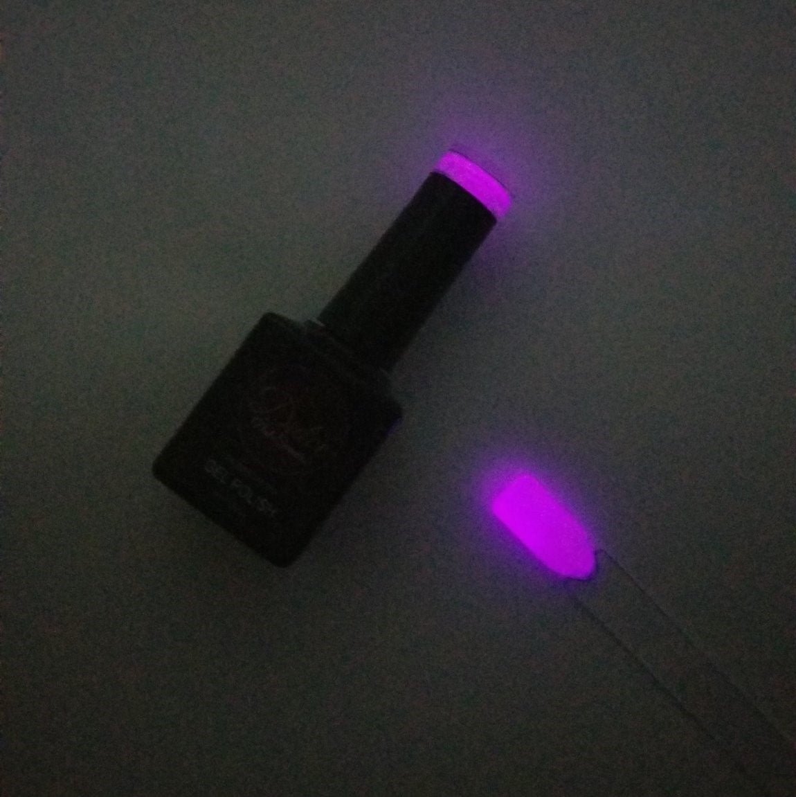 Fuschia Glow Gel Polish